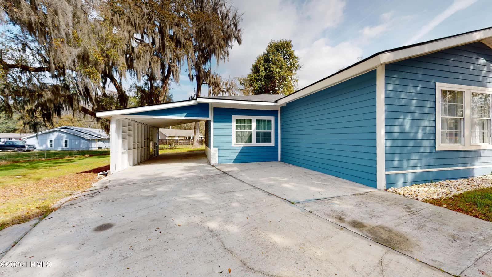 2011 Cypress Street, Beaufort, SC 29906 — photo 3 of 41