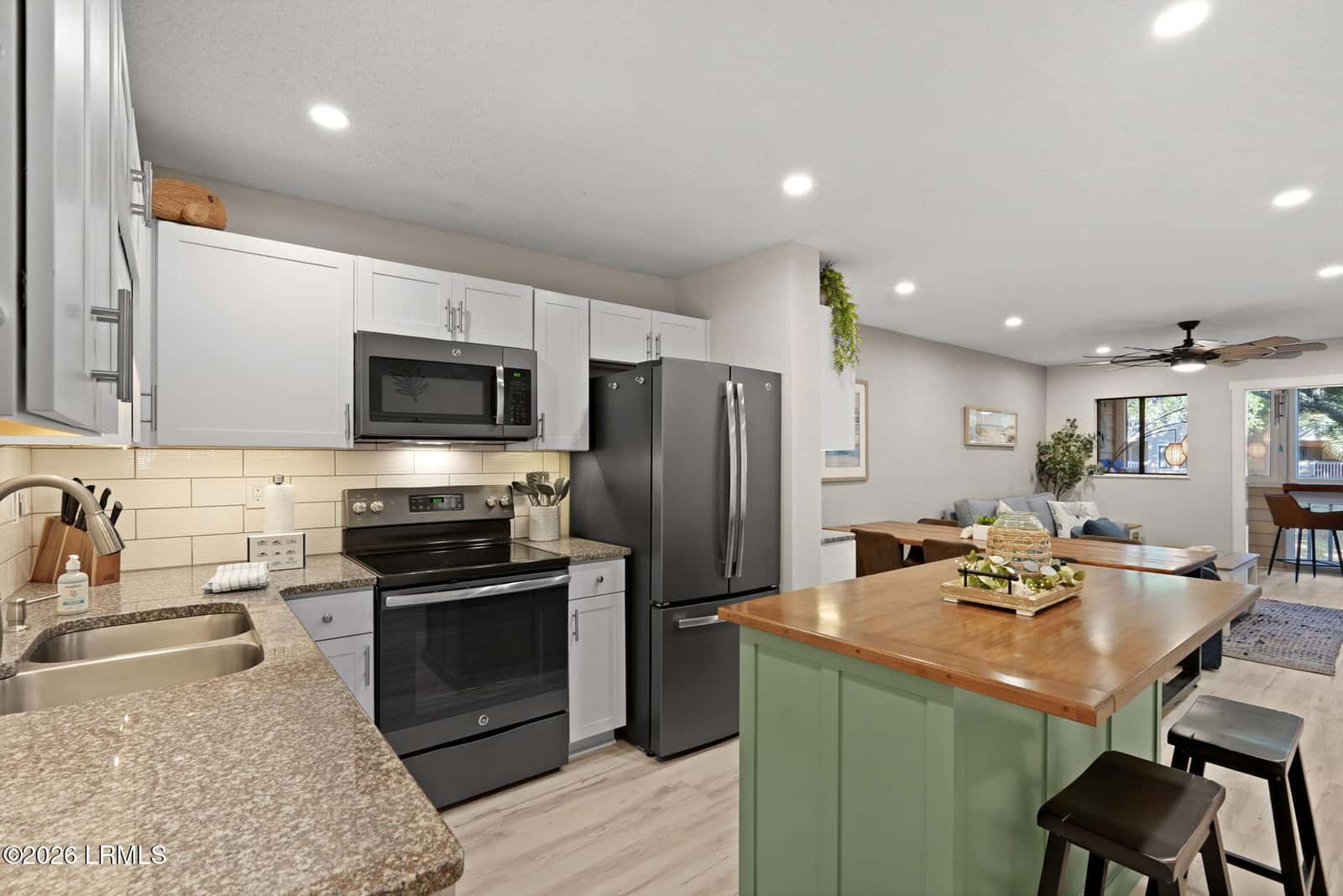 239 Beach City Road 1225, Hilton Head Island, SC 29926 — photo 13 of 50