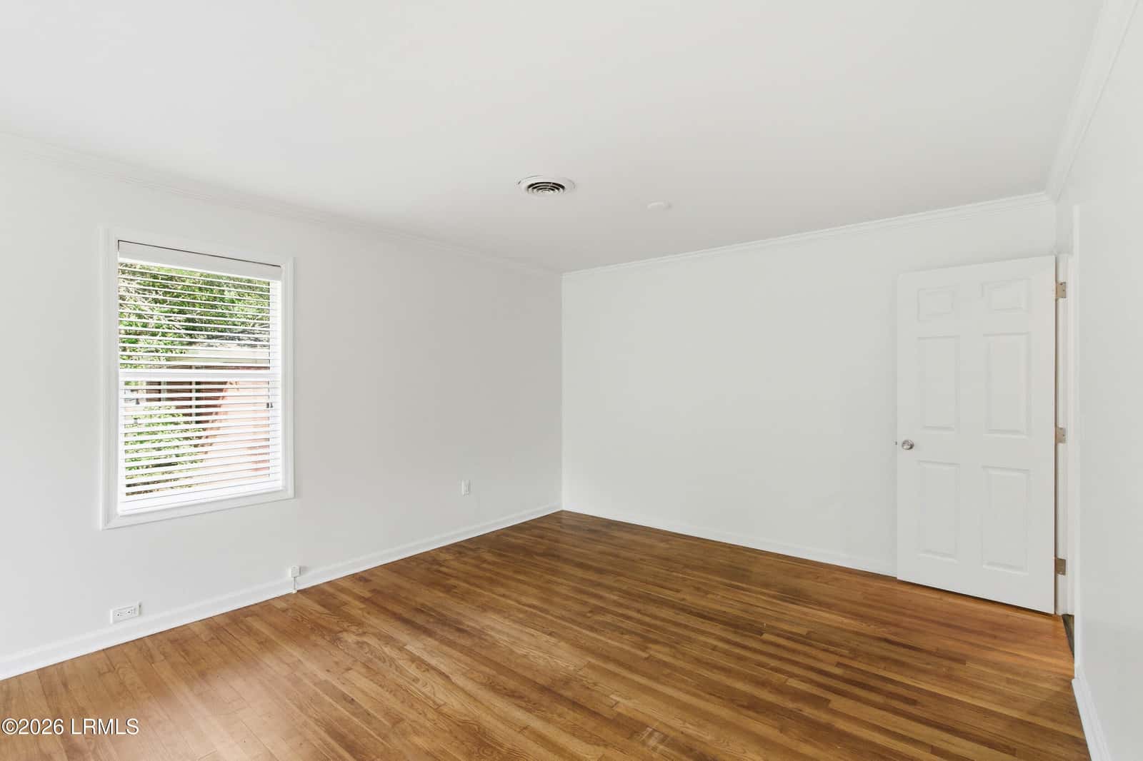 2910 Riverbank Drive, Beaufort, SC 29902 — photo 7 of 32