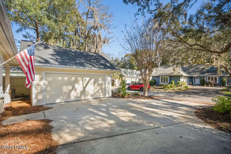 340 Westbrook Road, St. Helena Island, SC 29920 — photo 4 of 39