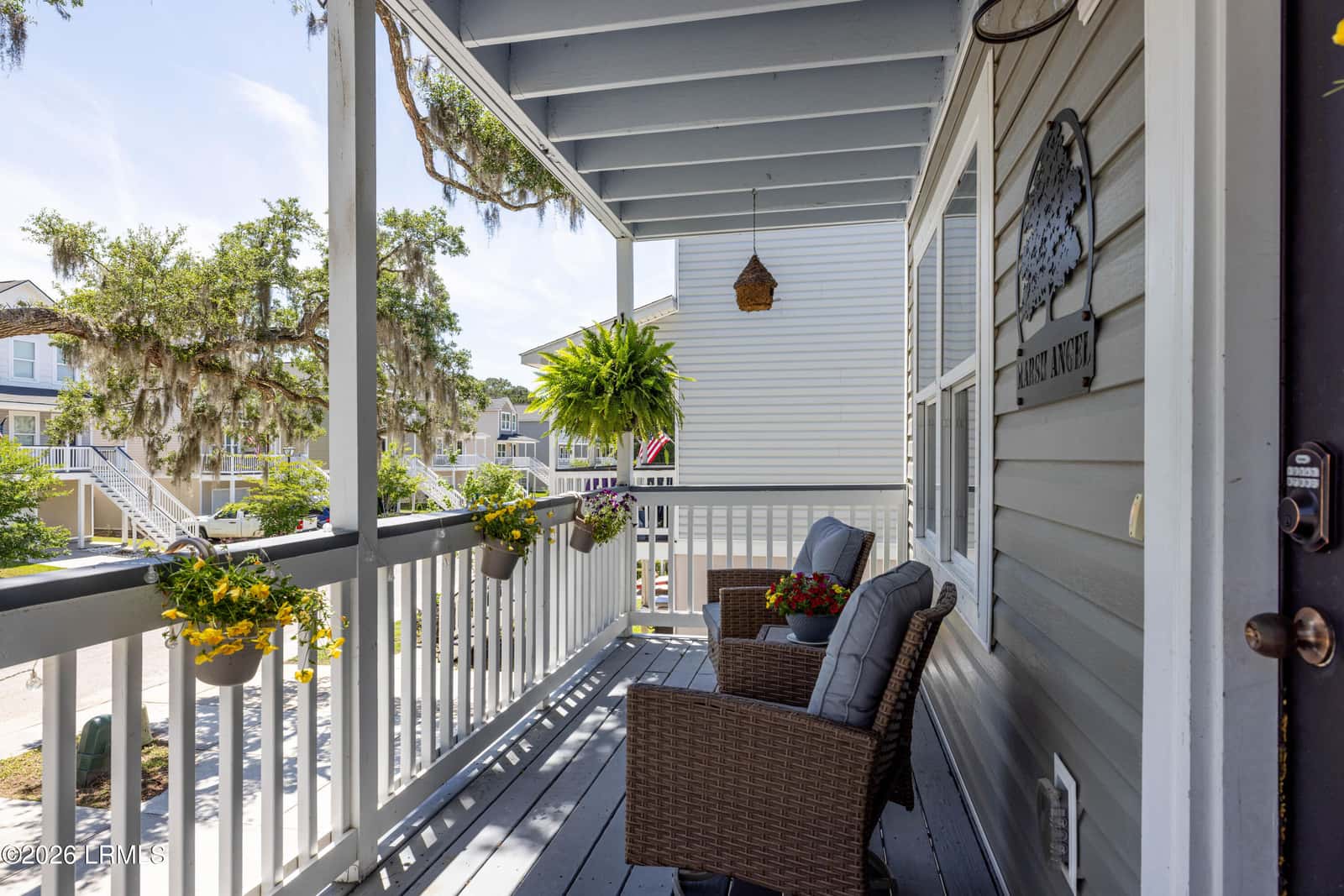 8 Island Breeze Lane, Beaufort, SC 29907 — photo 5 of 38