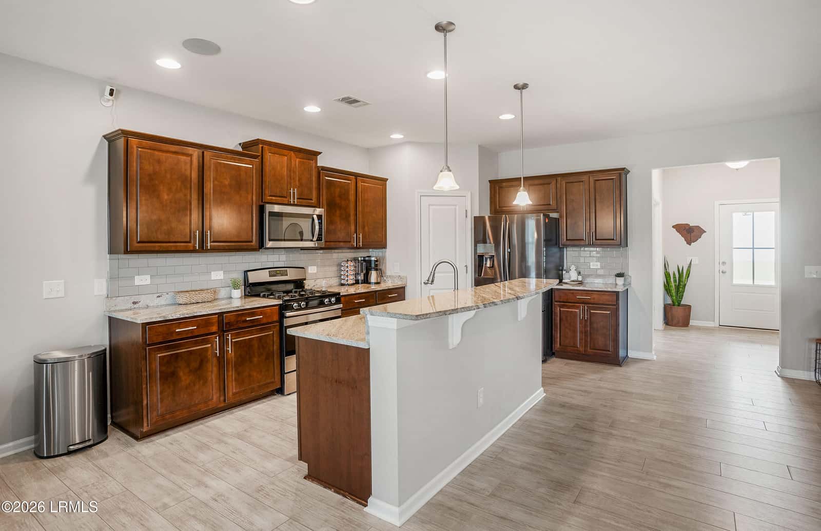 75 Saluda Way, Beaufort, SC 29906 — photo 8 of 41