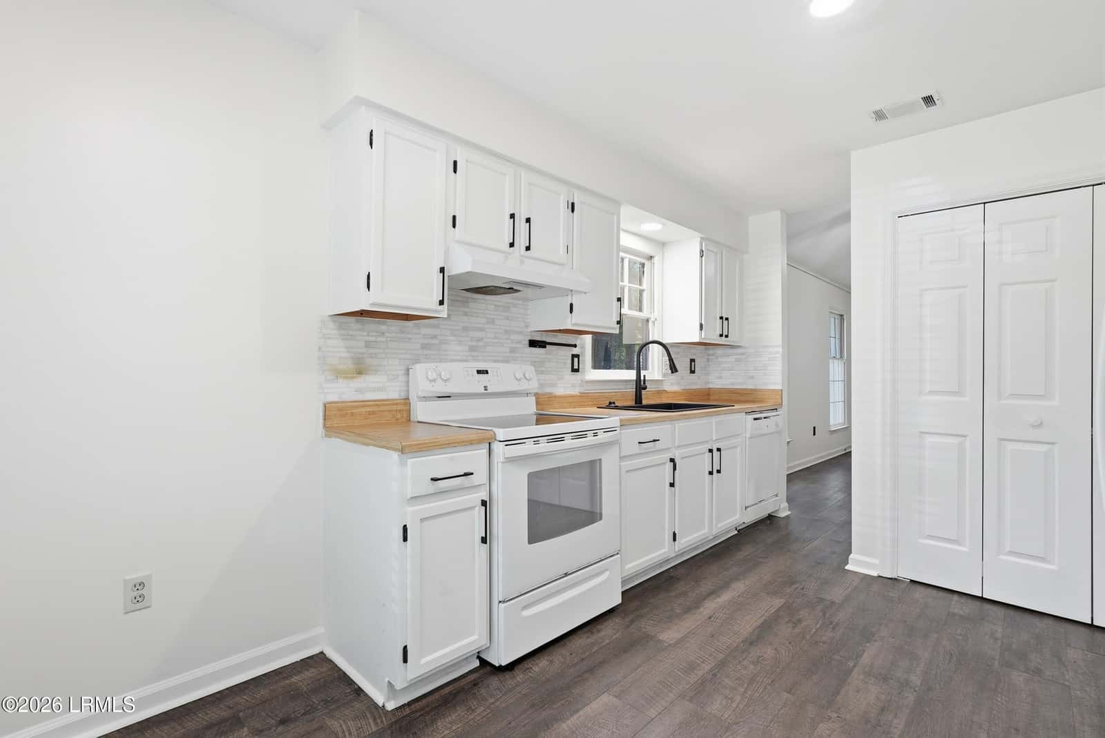 2622 Joshua Circle, Beaufort, SC 29902 — photo 14 of 49