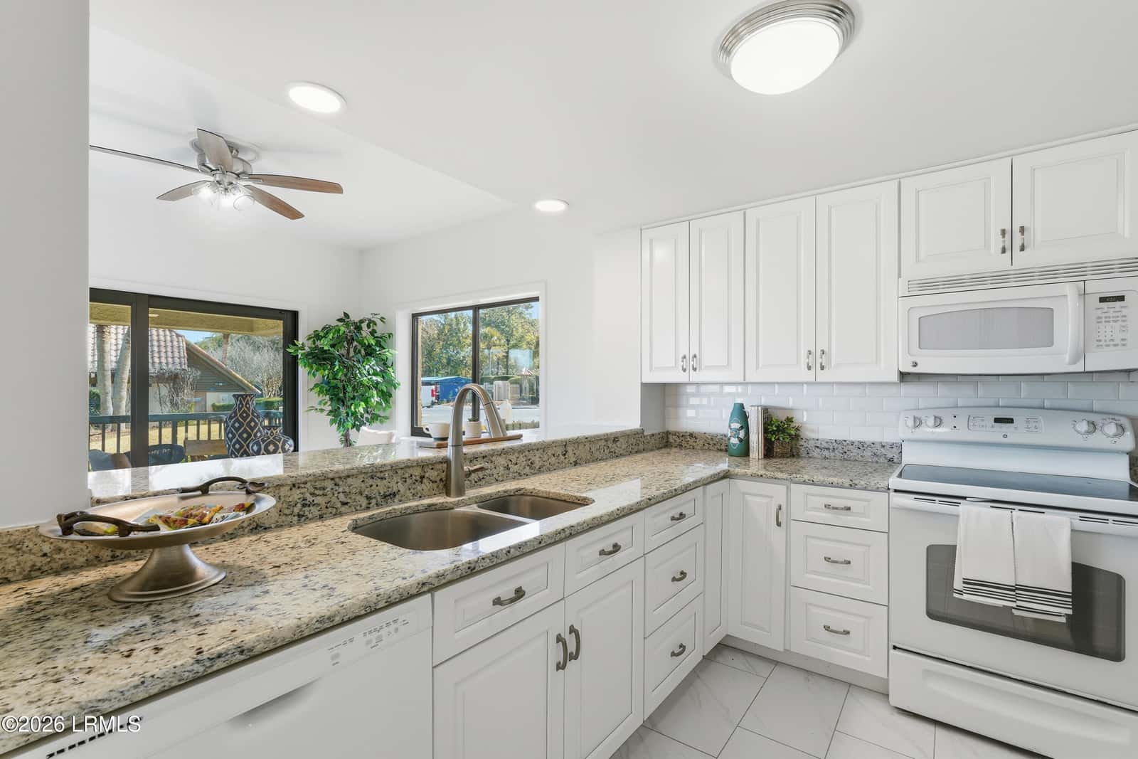 2 Shelter Cove Lane 242, Hilton Head Island, SC 29928 — photo 9 of 31