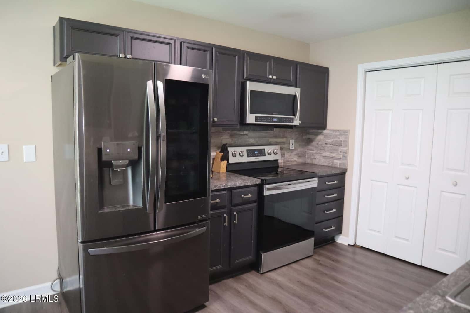 1033 Glencroft Drive, Columbia, SC 29210 — photo 11 of 34