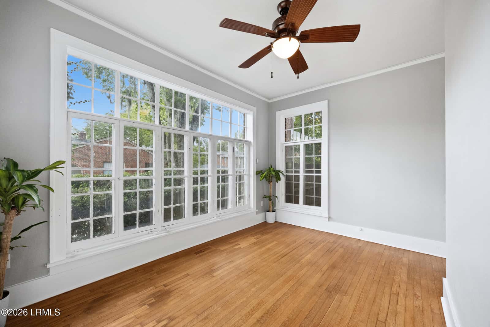 535 E 44th Street, Savannah, GA 31405 — photo 10 of 41