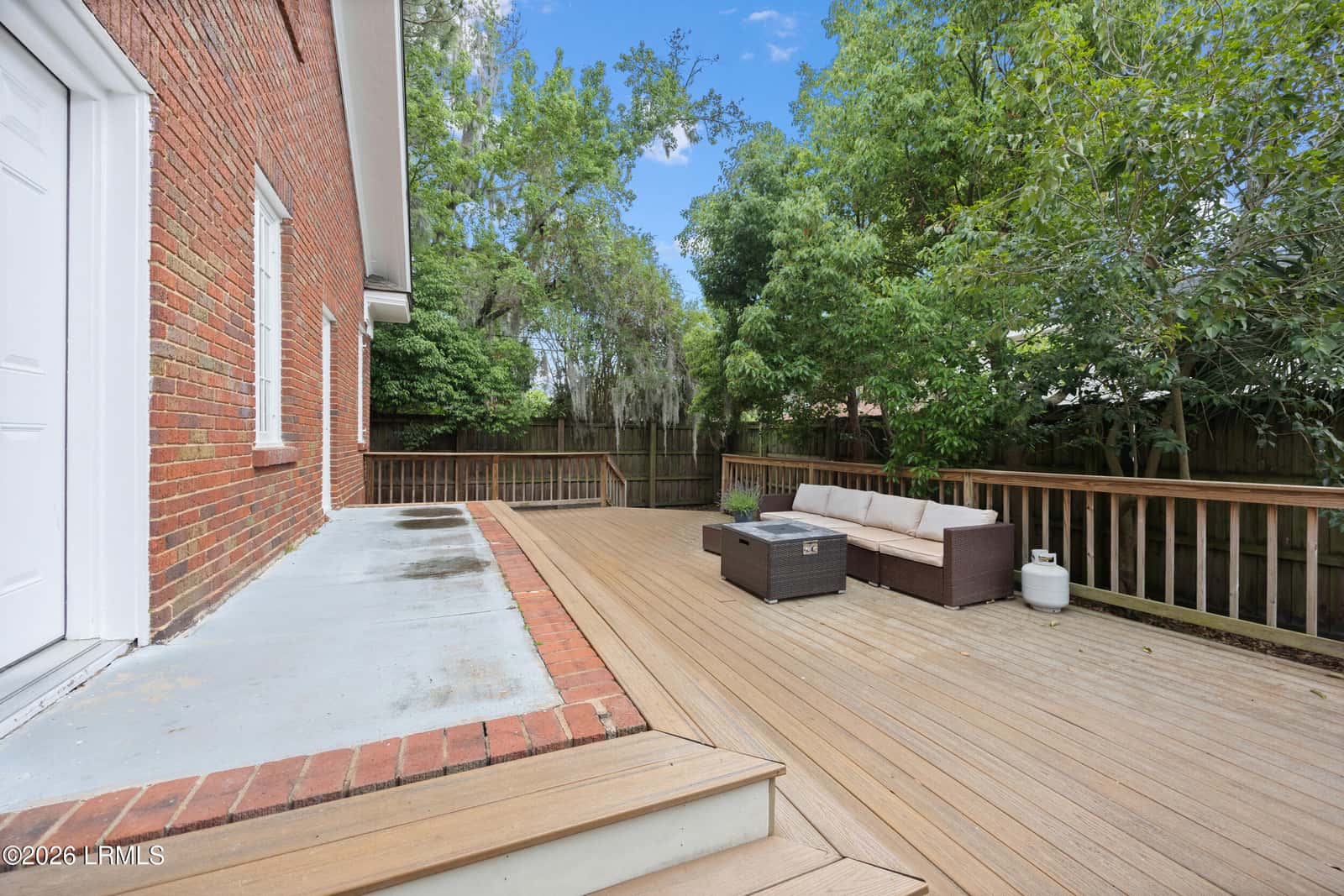 535 E 44th Street, Savannah, GA 31405 — photo 37 of 41