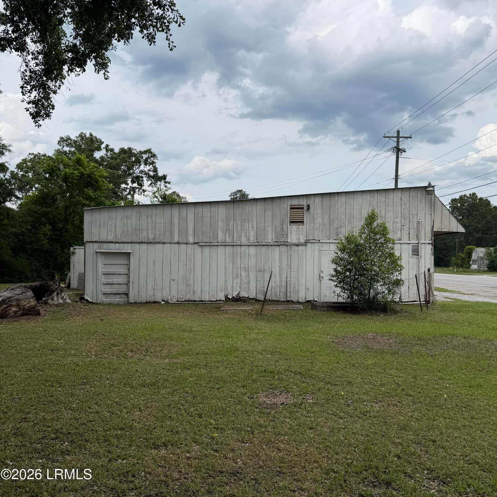 6883 W Frontage Road, Coosawhatchie, SC 29912 — photo 4 of 6