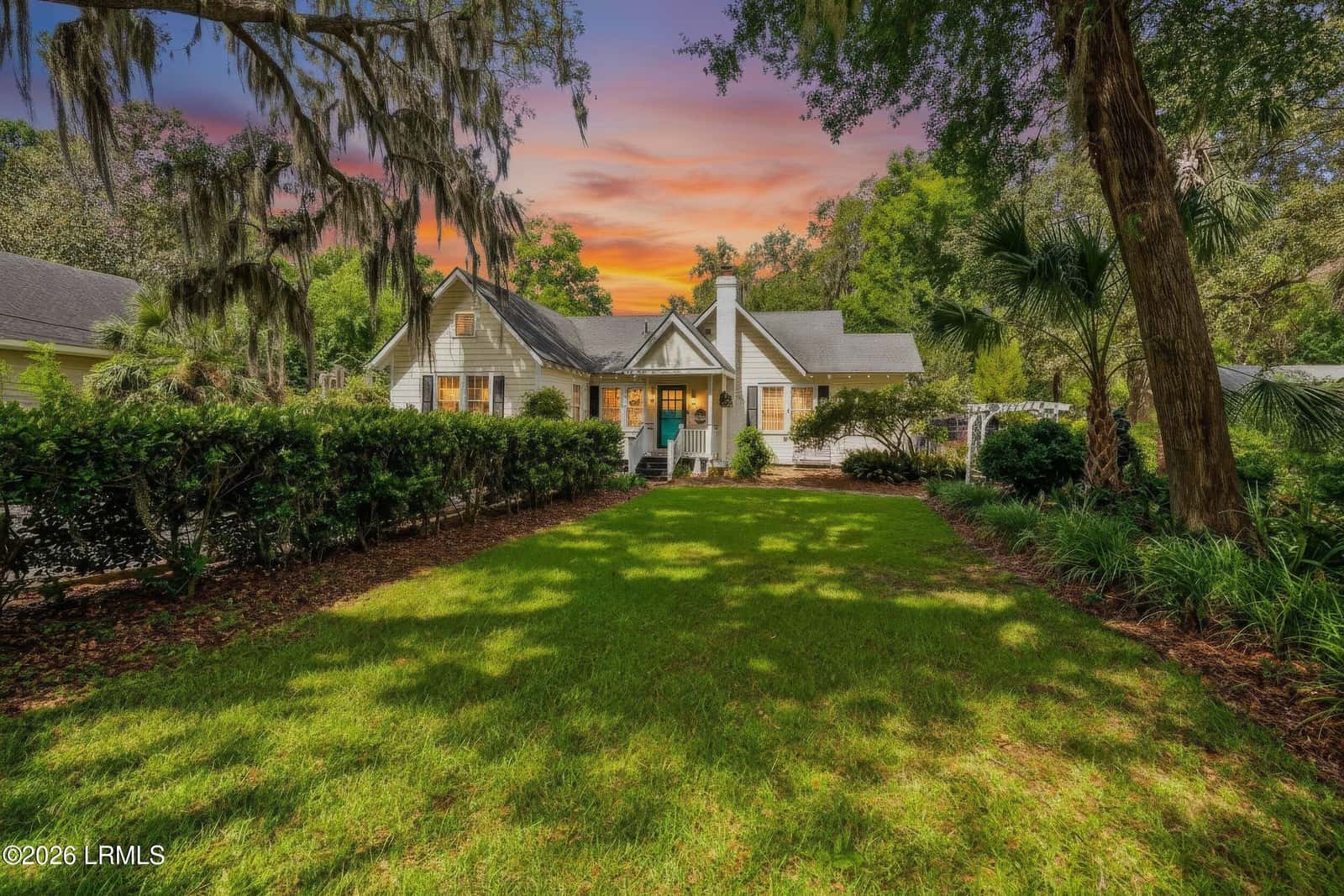 510 Ribaut Road, Beaufort, SC 29902 — photo 1 of 77