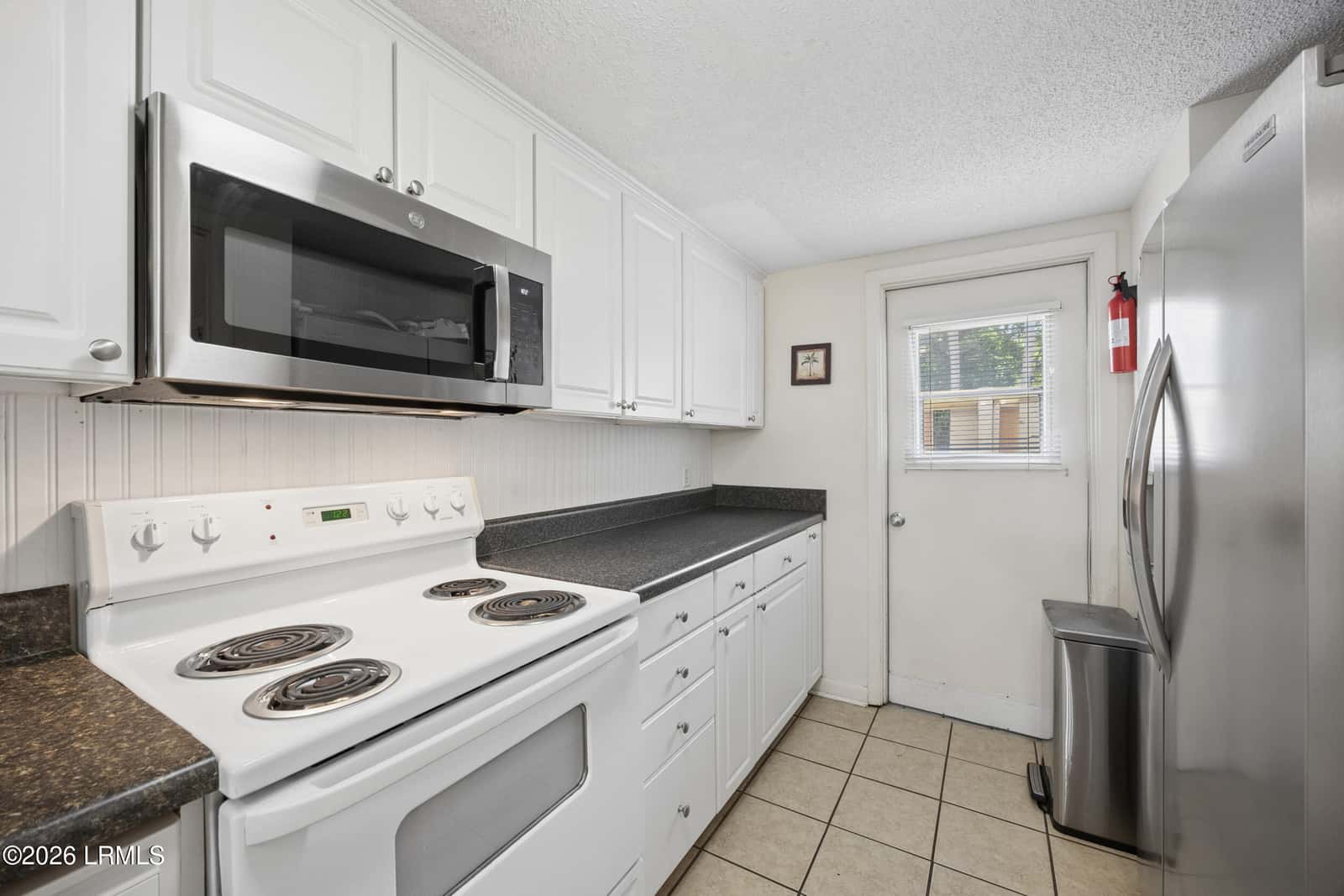 32 S Forest Beach Drive 70, Hilton Head Island, SC 29928 — photo 5 of 16