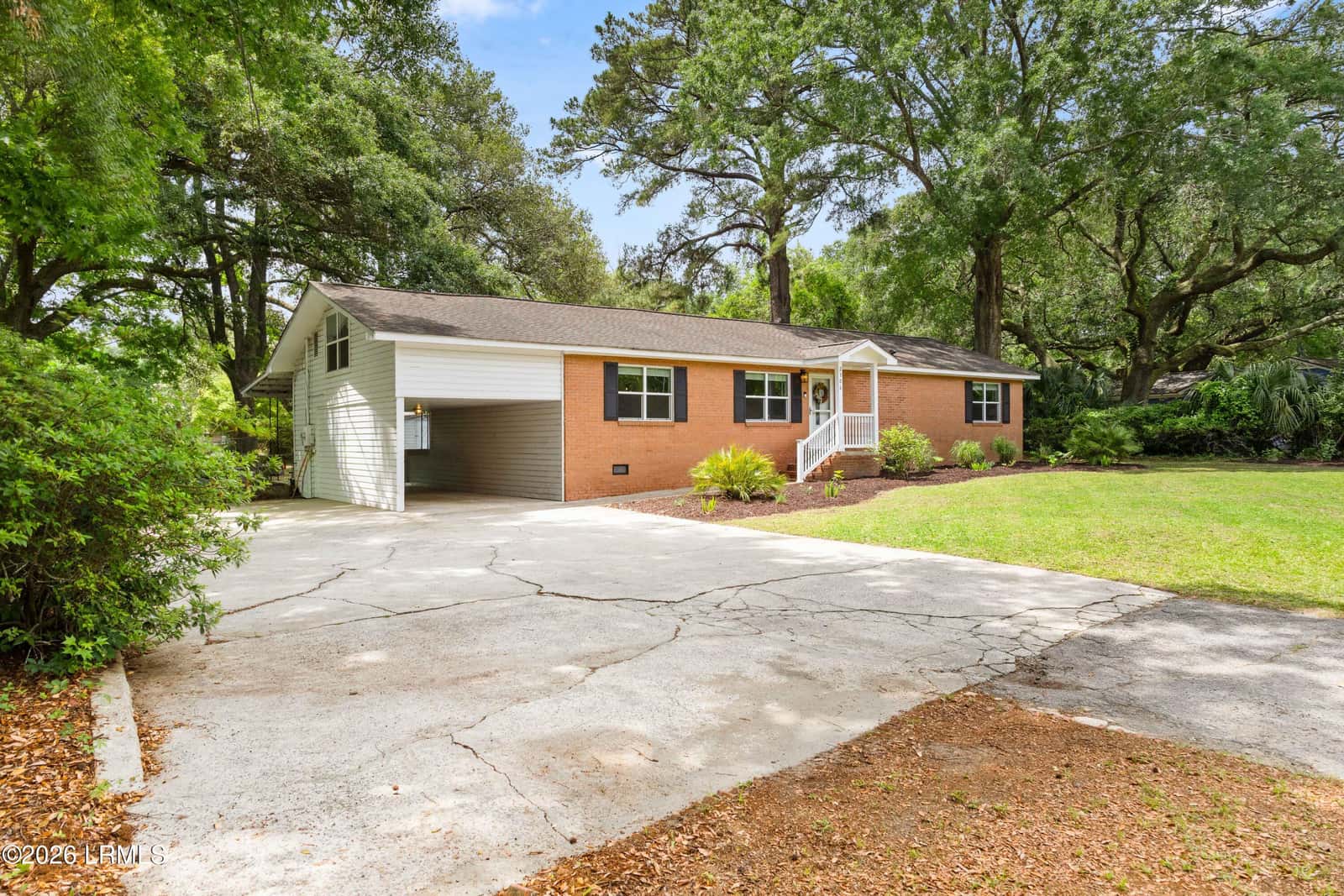 2306 Langhorne Drive, Beaufort, SC 29902 — photo 2 of 31