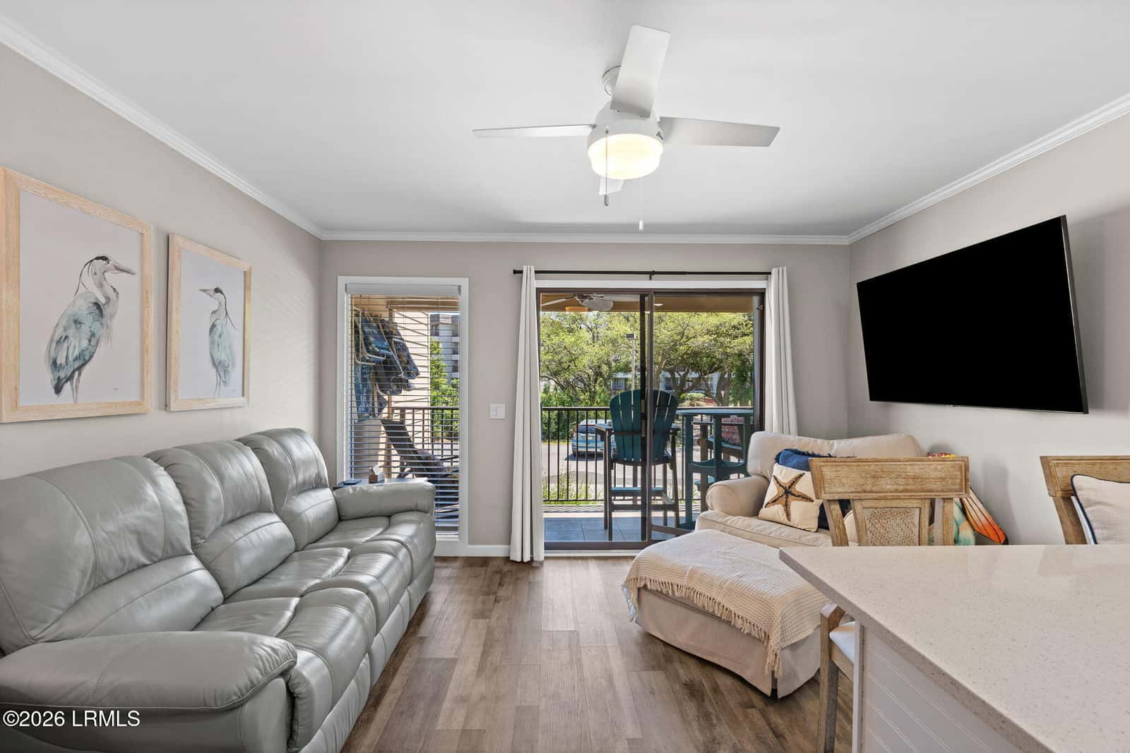 40 Folly Field Road 131a, Hilton Head Island, SC 29928 — photo 3 of 23
