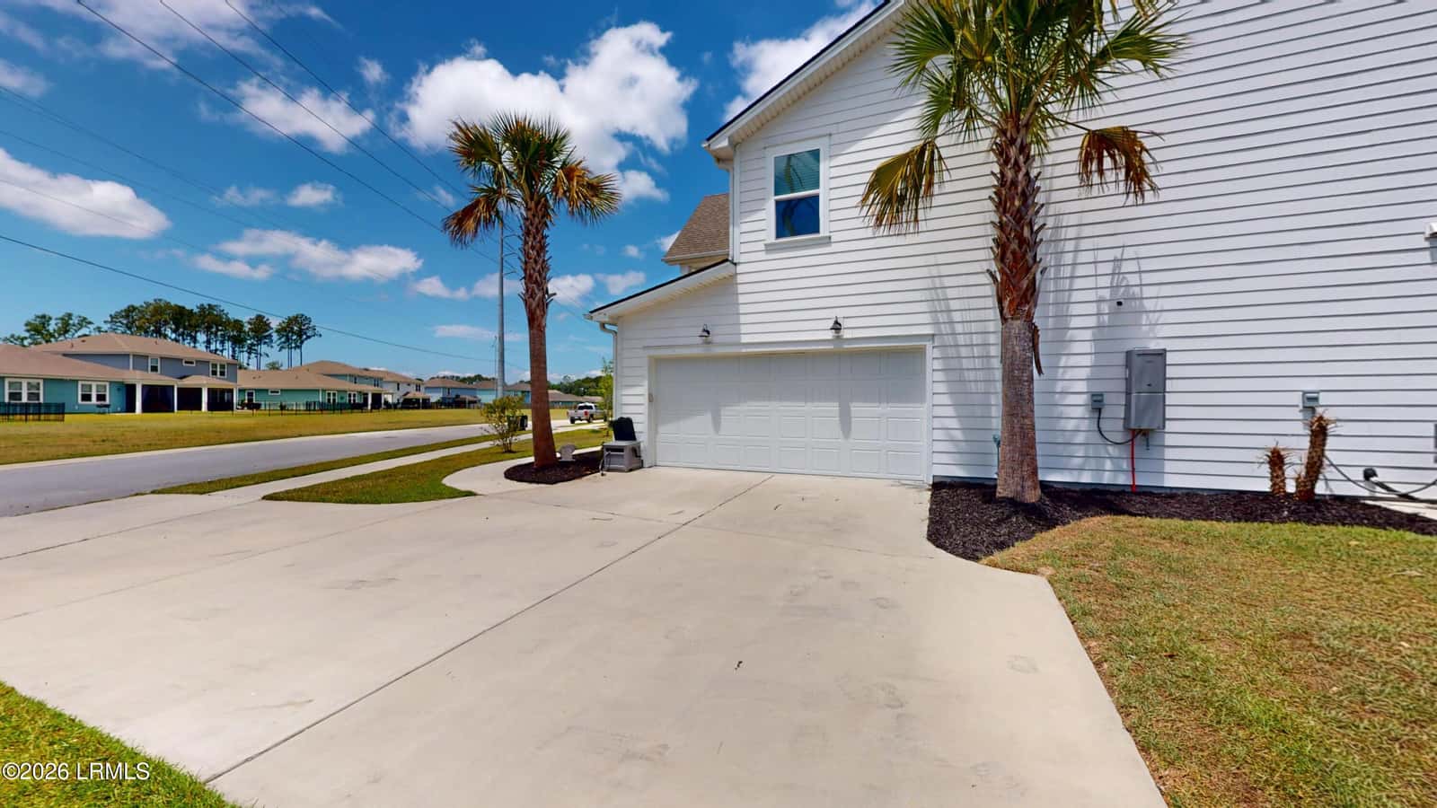 1270 Windswept Oak Lane, Beaufort, SC 29902 — photo 10 of 86
