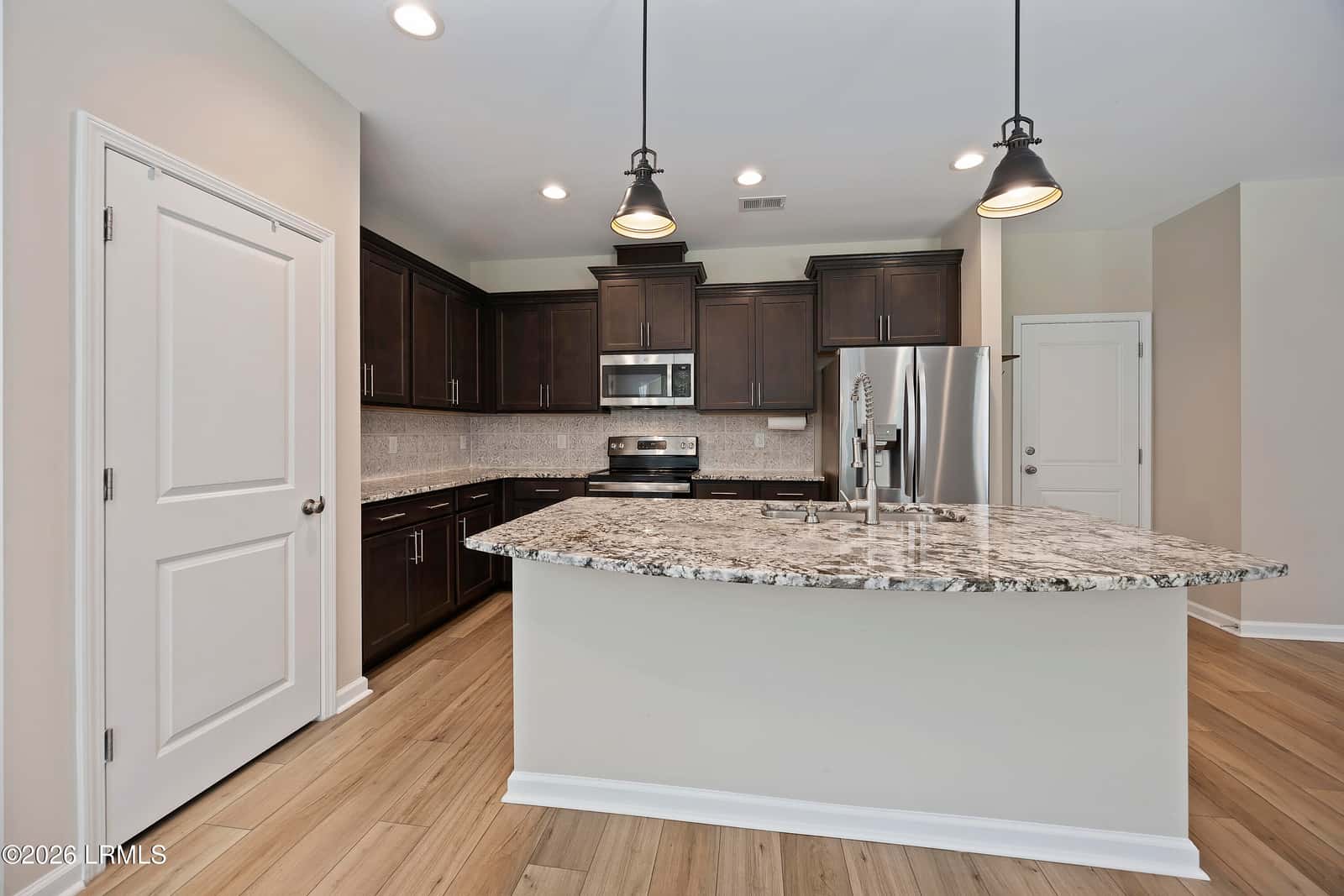 162 Thistle Lane, Beaufort, SC 29907 — photo 12 of 50