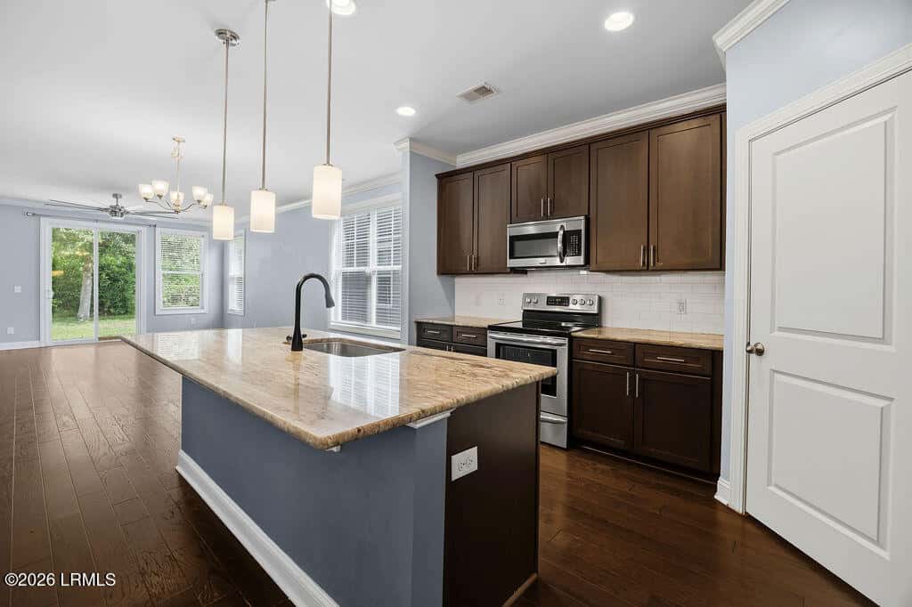 3784 Oyster Bluff Drive, Beaufort, SC 29907 — photo 10 of 71