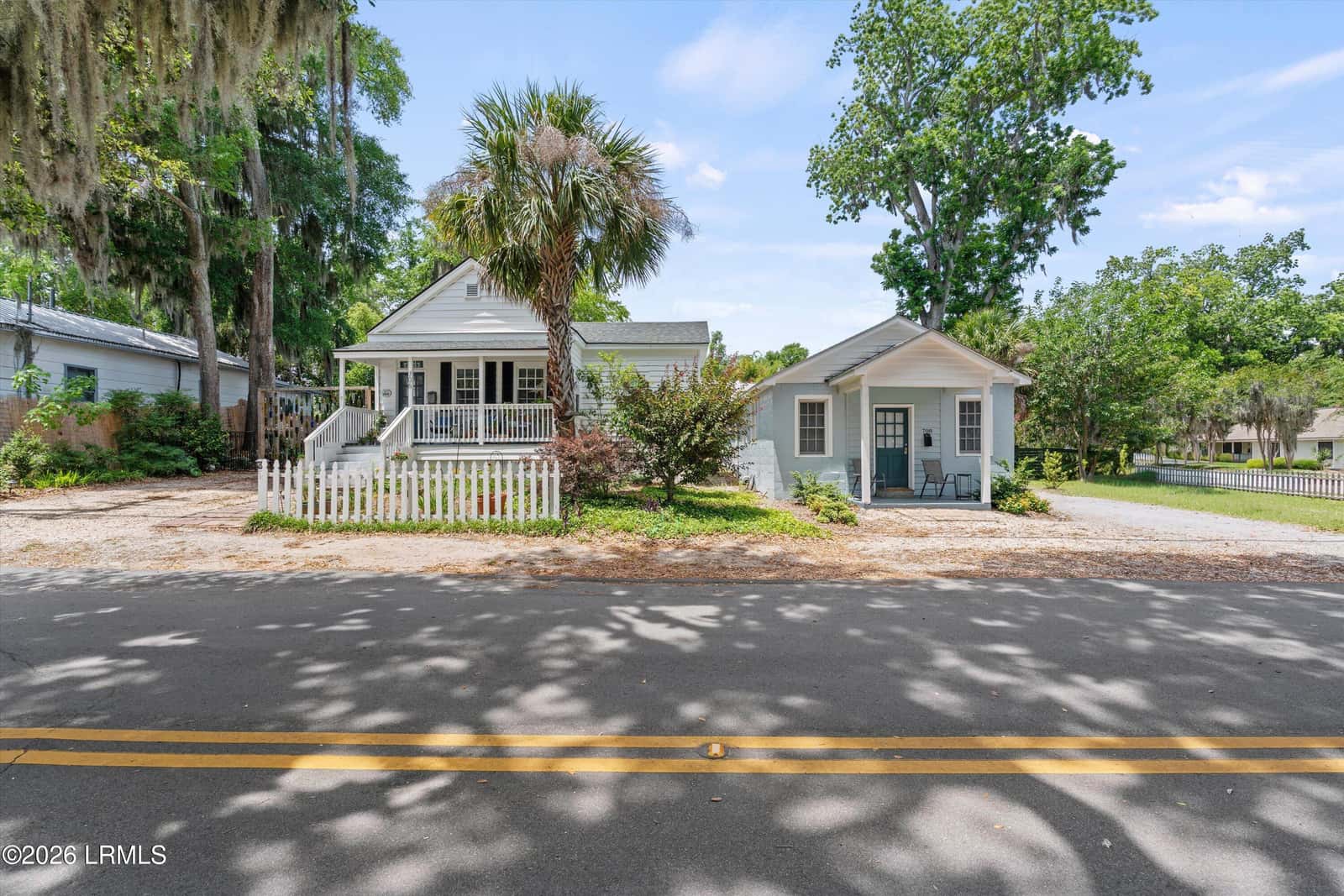 706 - 708 Church Street, Beaufort, SC 29902 — photo 3 of 55