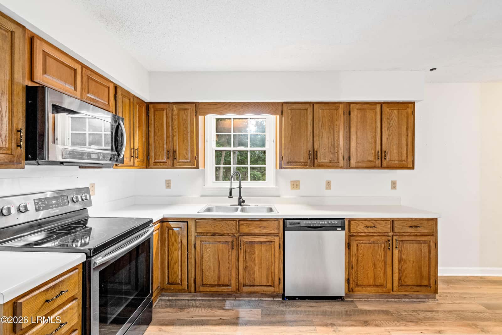 8 Redwood Lane, Beaufort, SC 29907 — photo 15 of 52