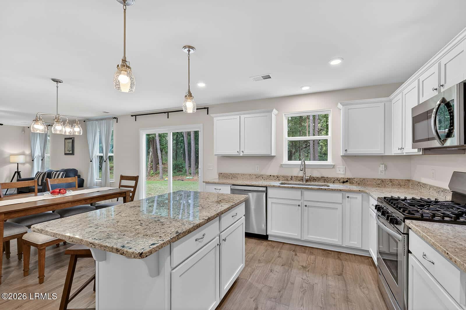 102 Teal Bluff Boulevard, Seabrook, SC 29940 — photo 11 of 56