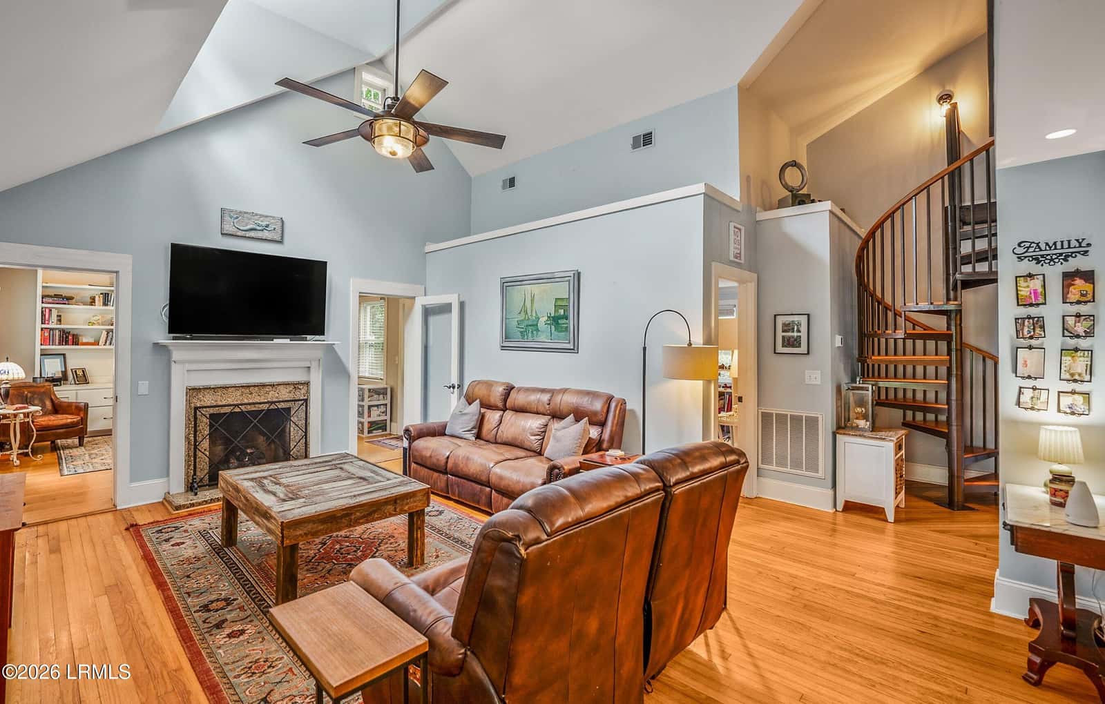 864 Ribaut Road, Beaufort, SC 29902 — photo 13 of 62