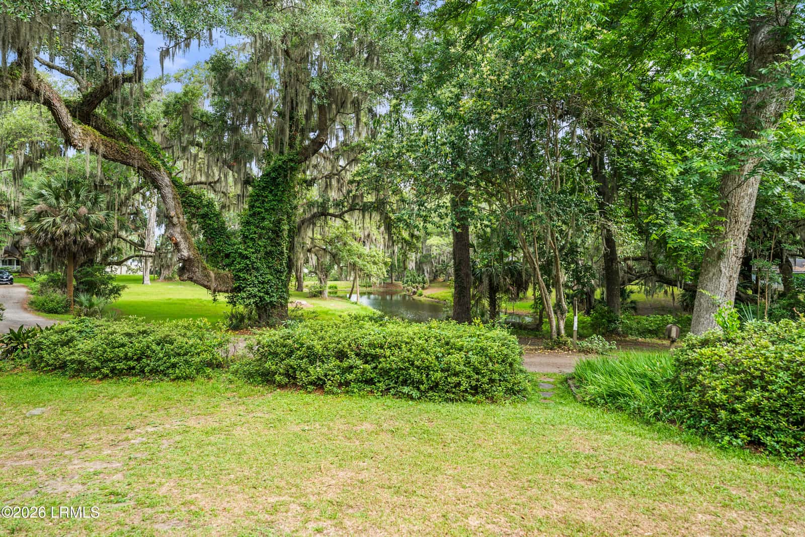 1 Inwood Plantation Drive, Beaufort, SC 29906 — photo 7 of 80