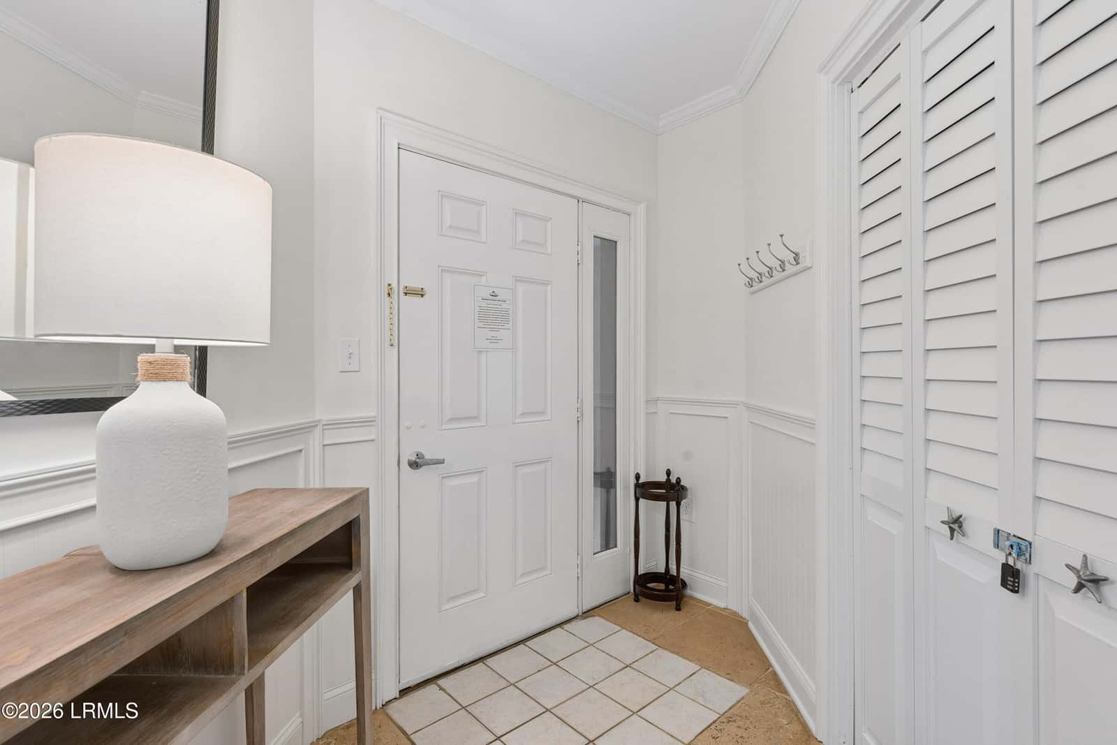 21 S Forest Beach Drive 231, Hilton Head Island, SC 29928 — photo 4 of 39