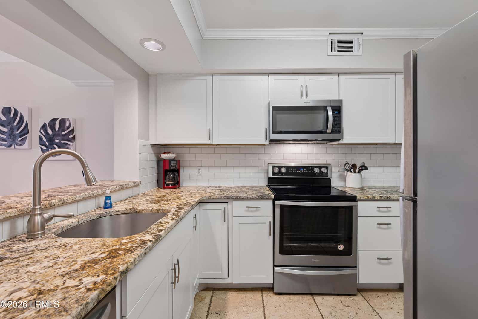 21 S Forest Beach Drive 231, Hilton Head Island, SC 29928 — photo 16 of 39