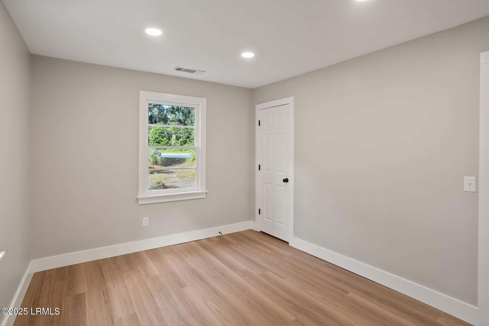 27 Miller Drive W, Beaufort, SC 29907 — photo 16 of 21