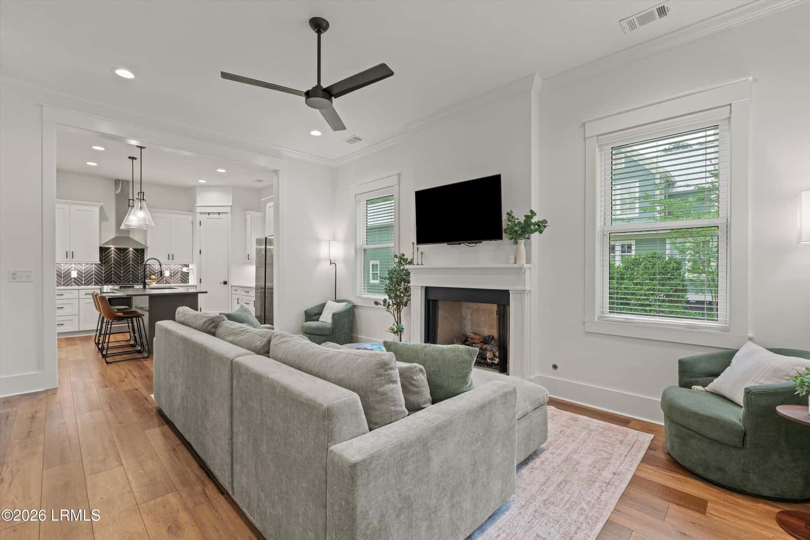 37 Park Square S, Beaufort, SC 29907 — photo 14 of 90