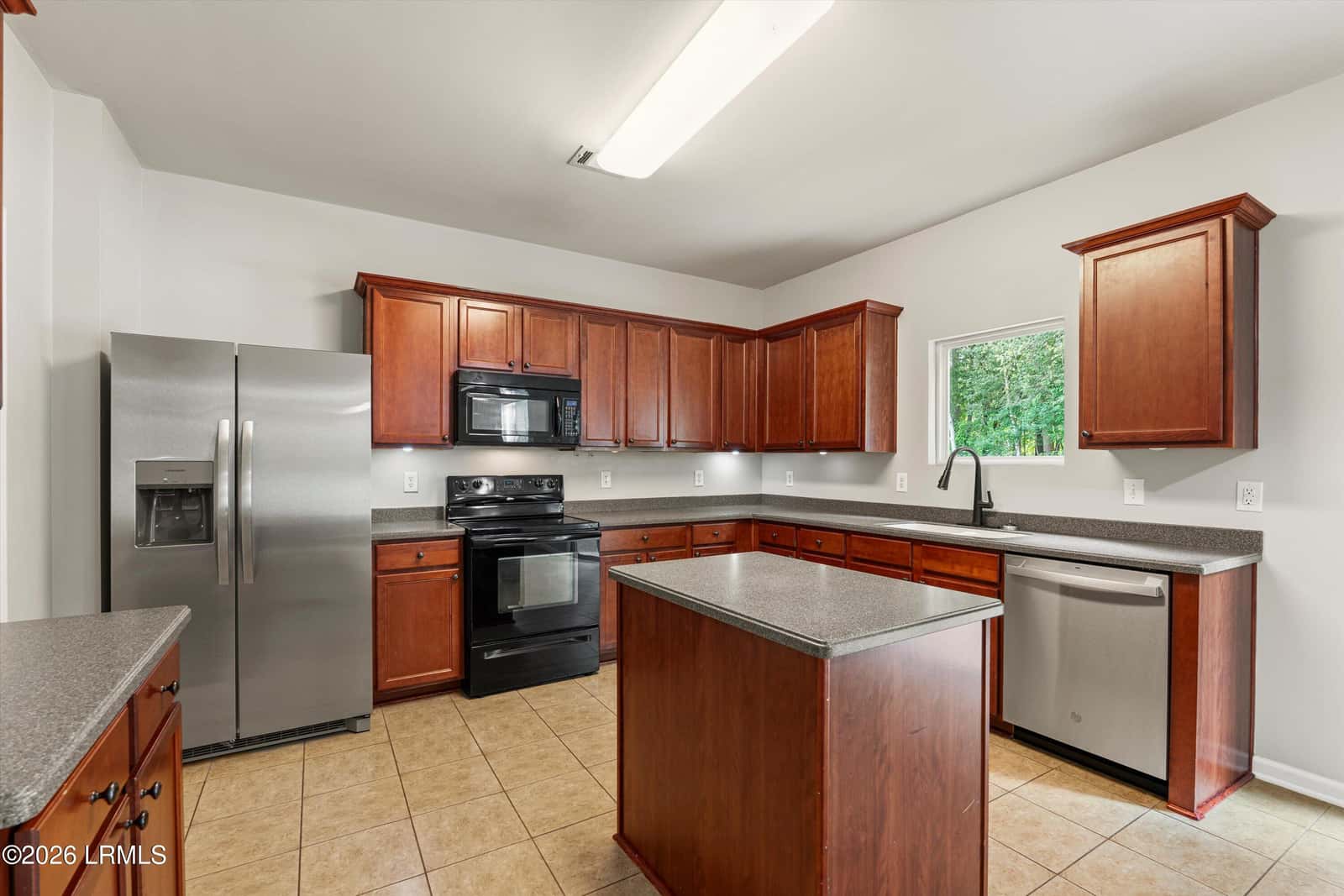 8 Cedar Creek Circle, Port Royal, SC 29906 — photo 8 of 44