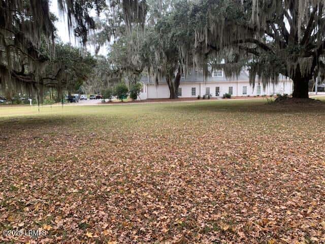 1237 Ribaut Road, Beaufort, SC 29902 — photo 3 of 6