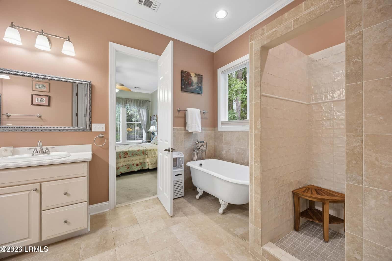 69 Glencairn Avenue, Bluffton, SC 29910 — photo 11 of 24