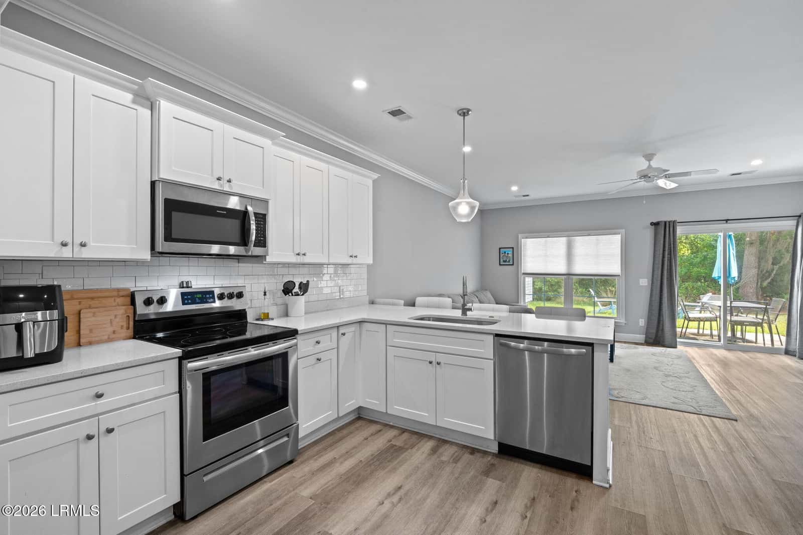 18 Rinkie Road, Beaufort, SC 29906 — photo 7 of 35