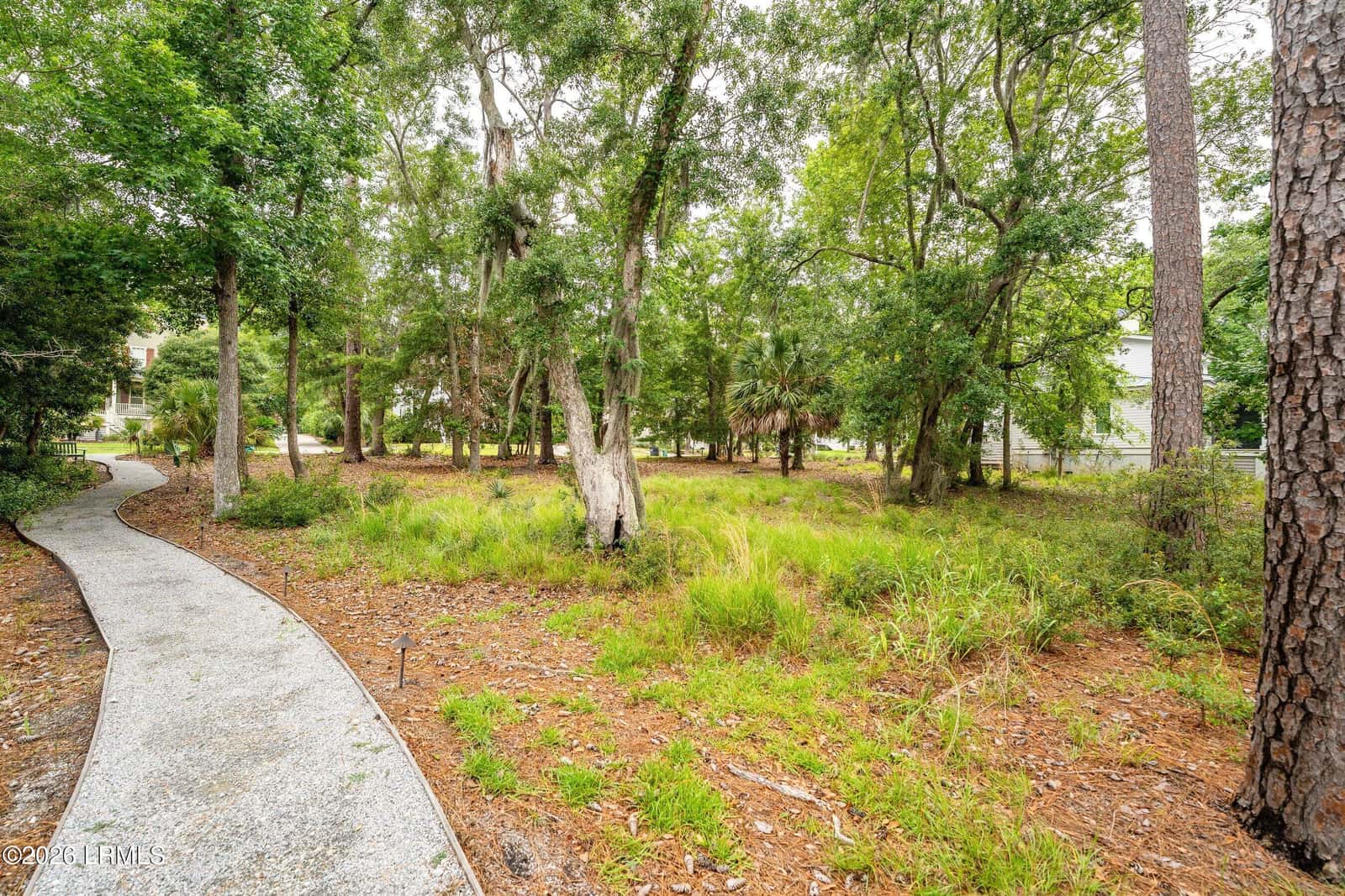 285 De La Gaye Point, Beaufort, SC 29902 — photo 13 of 41