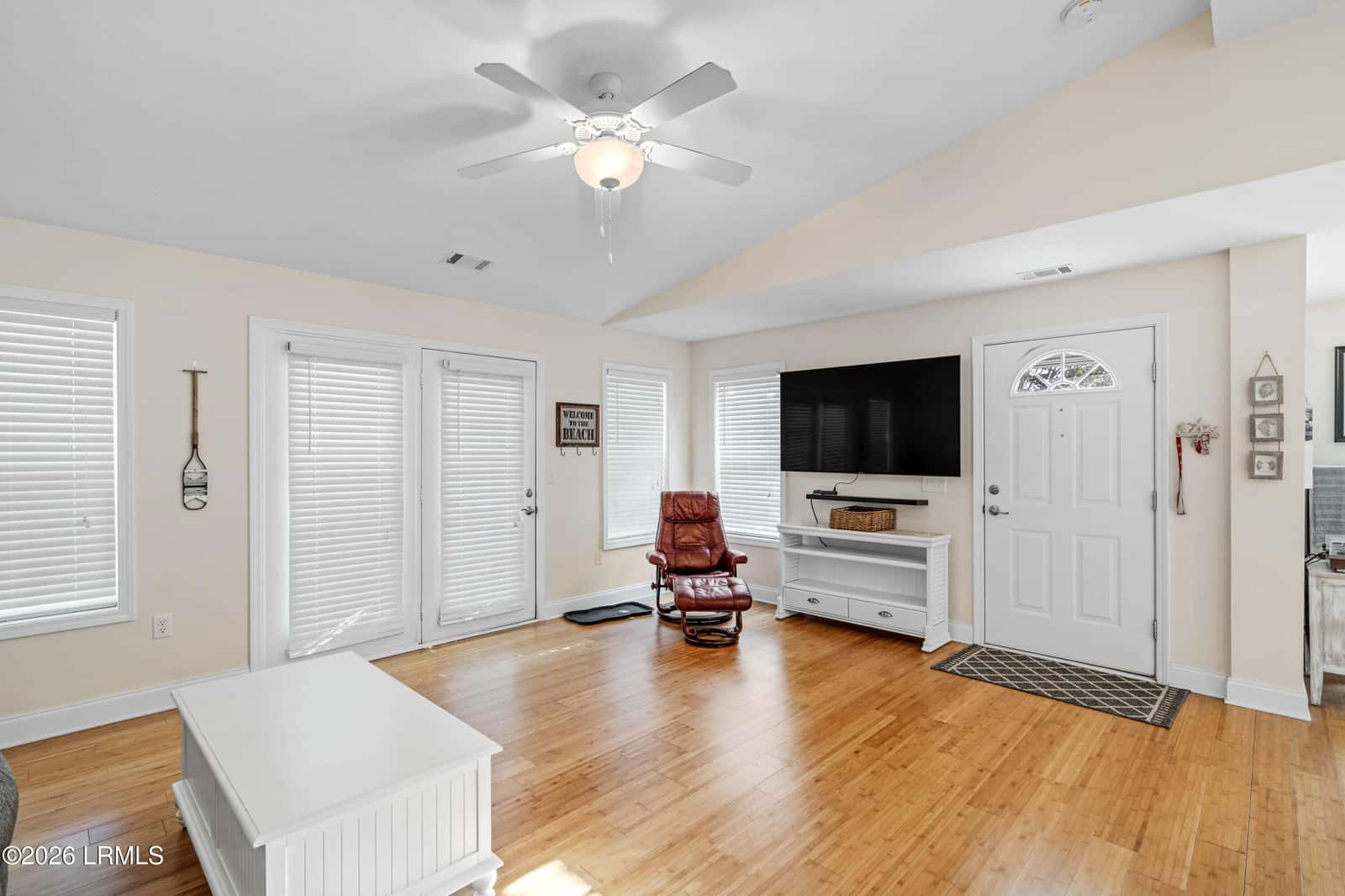 8 Wateree Court, Beaufort, SC 29902 — photo 7 of 51