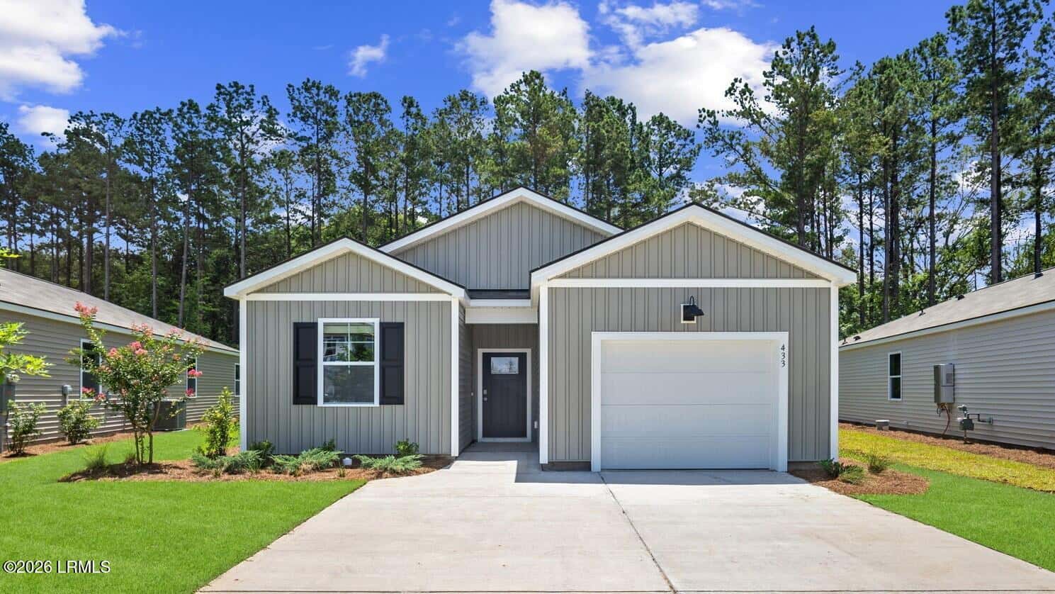 649 Sanctum Street, Ridgeland, SC 29936 — photo 1 of 36