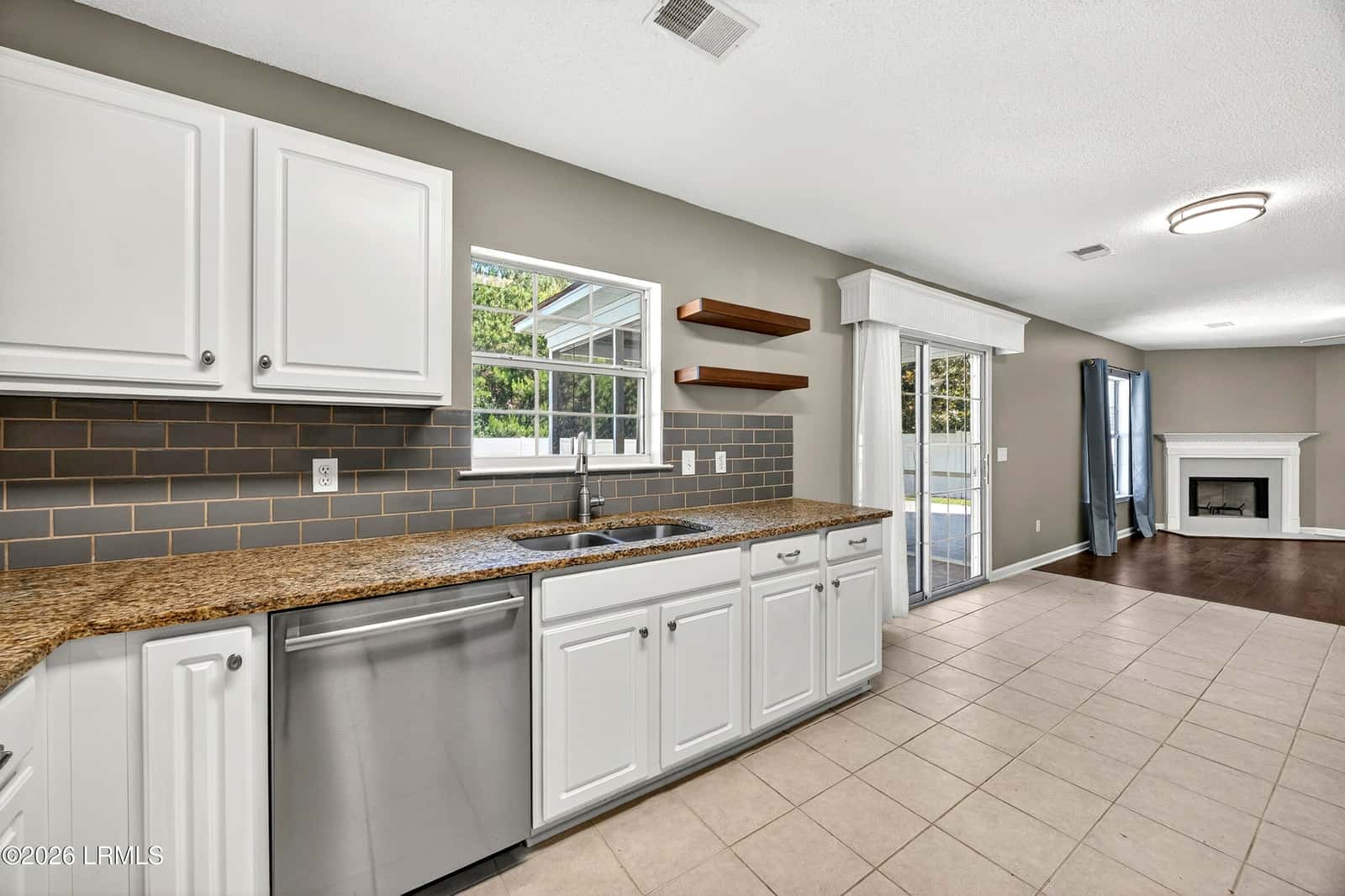 41 Lakeside Drive, Bluffton, SC 29910 — photo 12 of 58