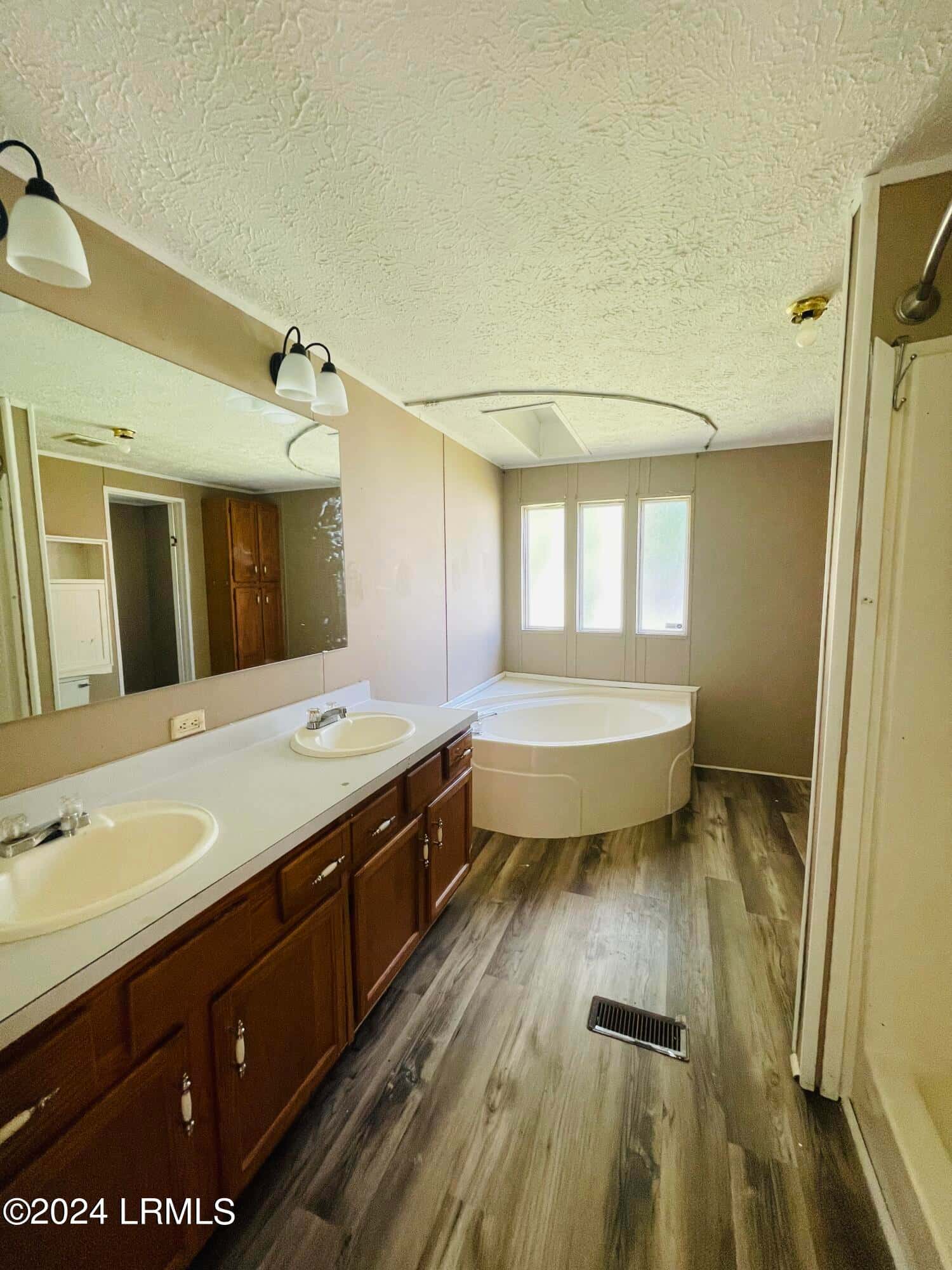 25 Milledge Village Road, Beaufort, SC 29906 — photo 12 of 14