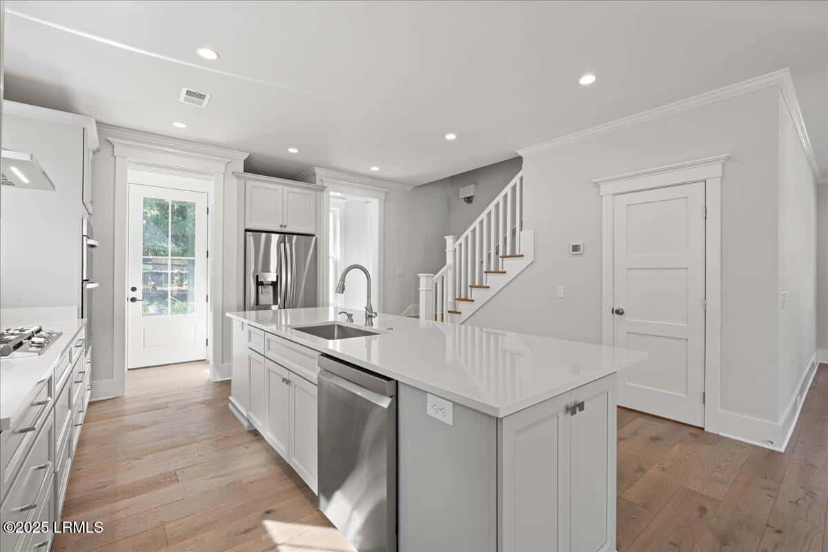 2206 National Street, Beaufort, SC 29902 — photo 8 of 19