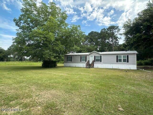 137 Coffin Point Road, St. Helena Island, SC 29920 — photo 5 of 6