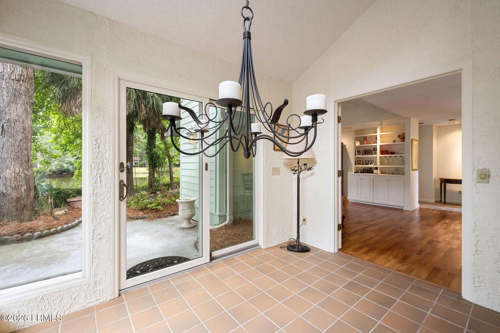 33 Victoria Drive, Hilton Head Island, SC 29926 — photo 13 of 57