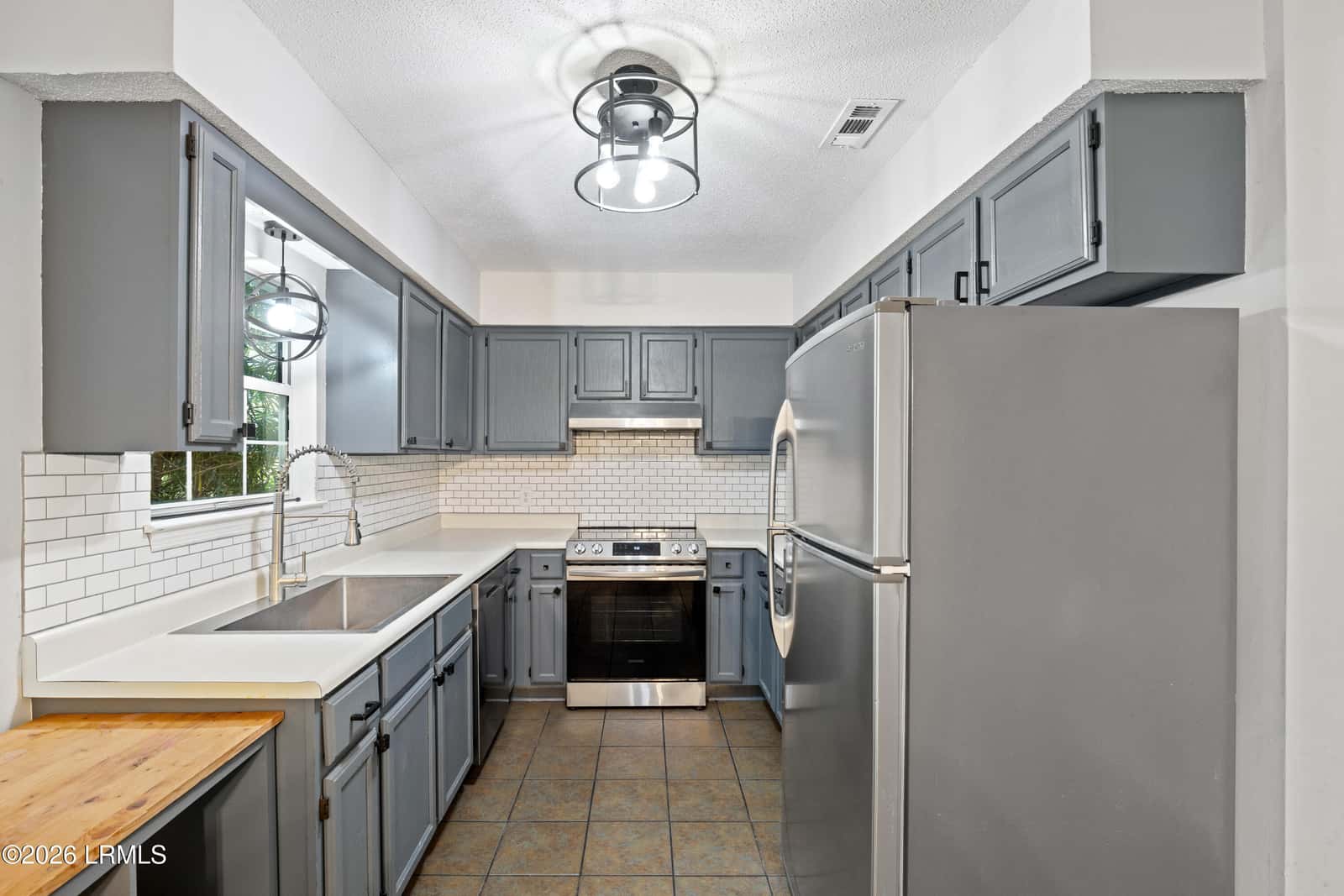 20 Cedar Crest Circle, Beaufort, SC 29907 — photo 10 of 29