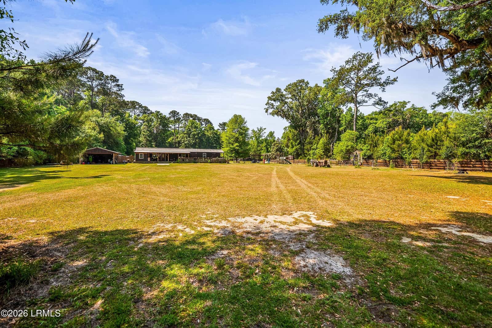 18 Quiet Cove Way, Beaufort, SC 29907 — photo 5 of 44