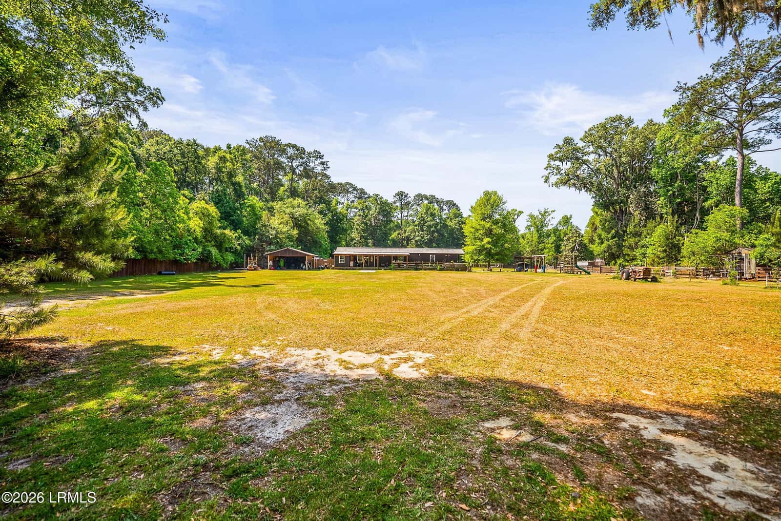 18 Quiet Cove Way, Beaufort, SC 29907 — photo 19 of 44