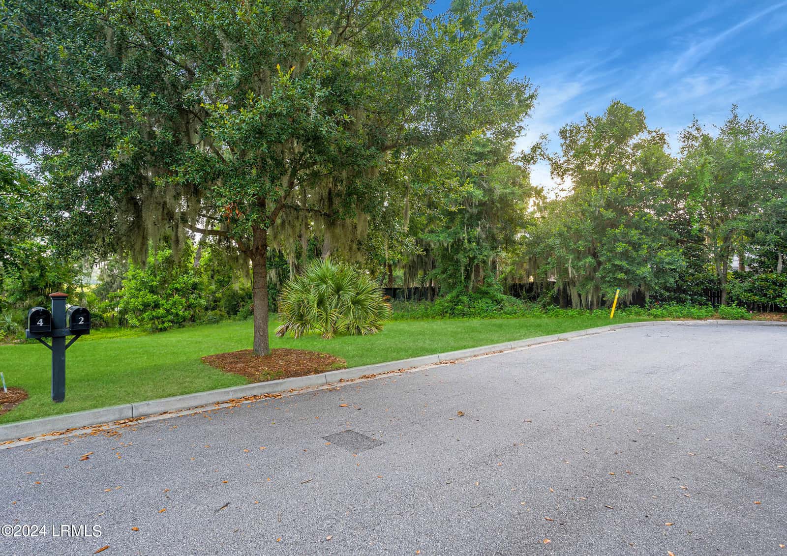 2 Creeks End Lane, Beaufort, SC 29902 — photo 13 of 34