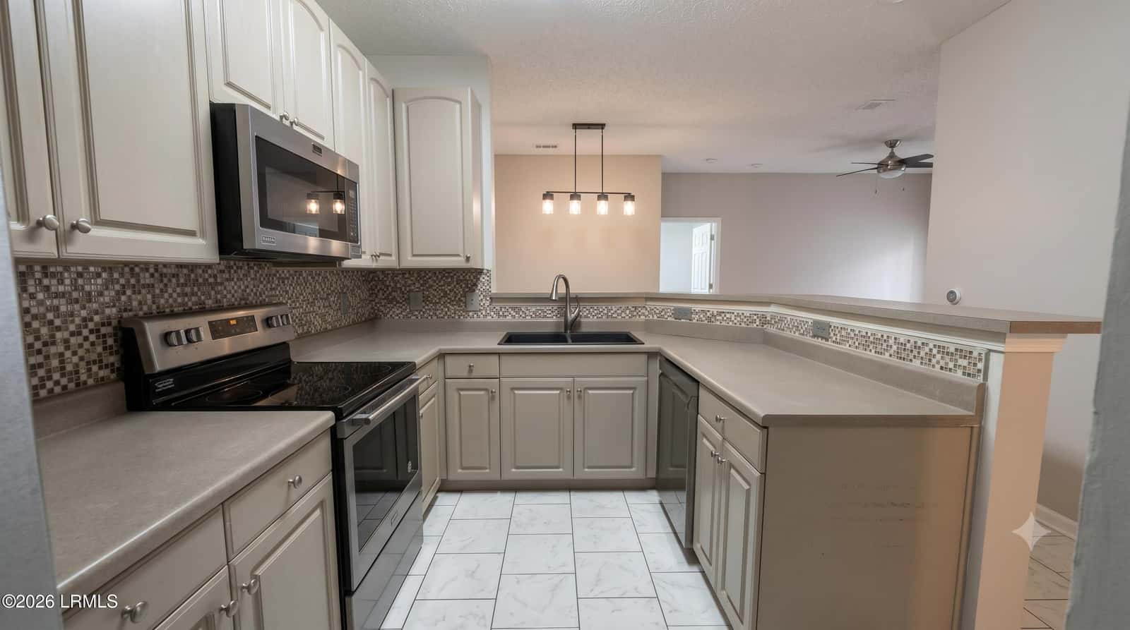 100 Kensington Boulevard 1106, Bluffton, SC 29910 — photo 15 of 21