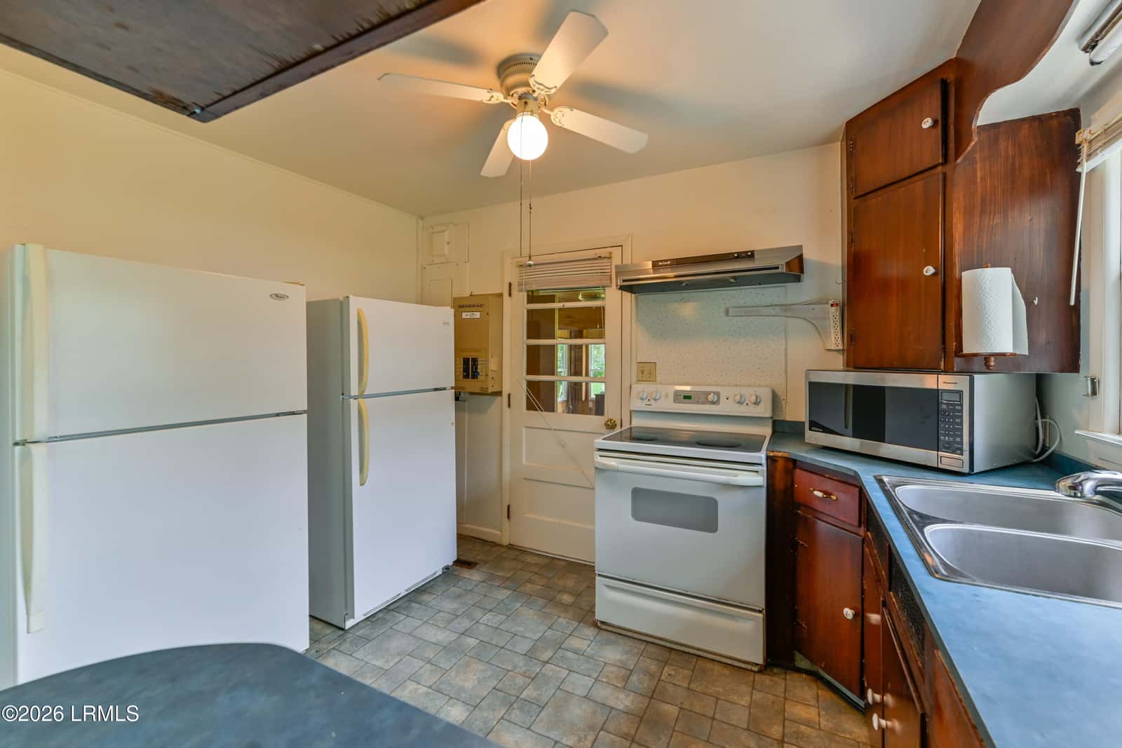 60 Yard Farm Road, St. Helena Island, SC 29920 — photo 14 of 35