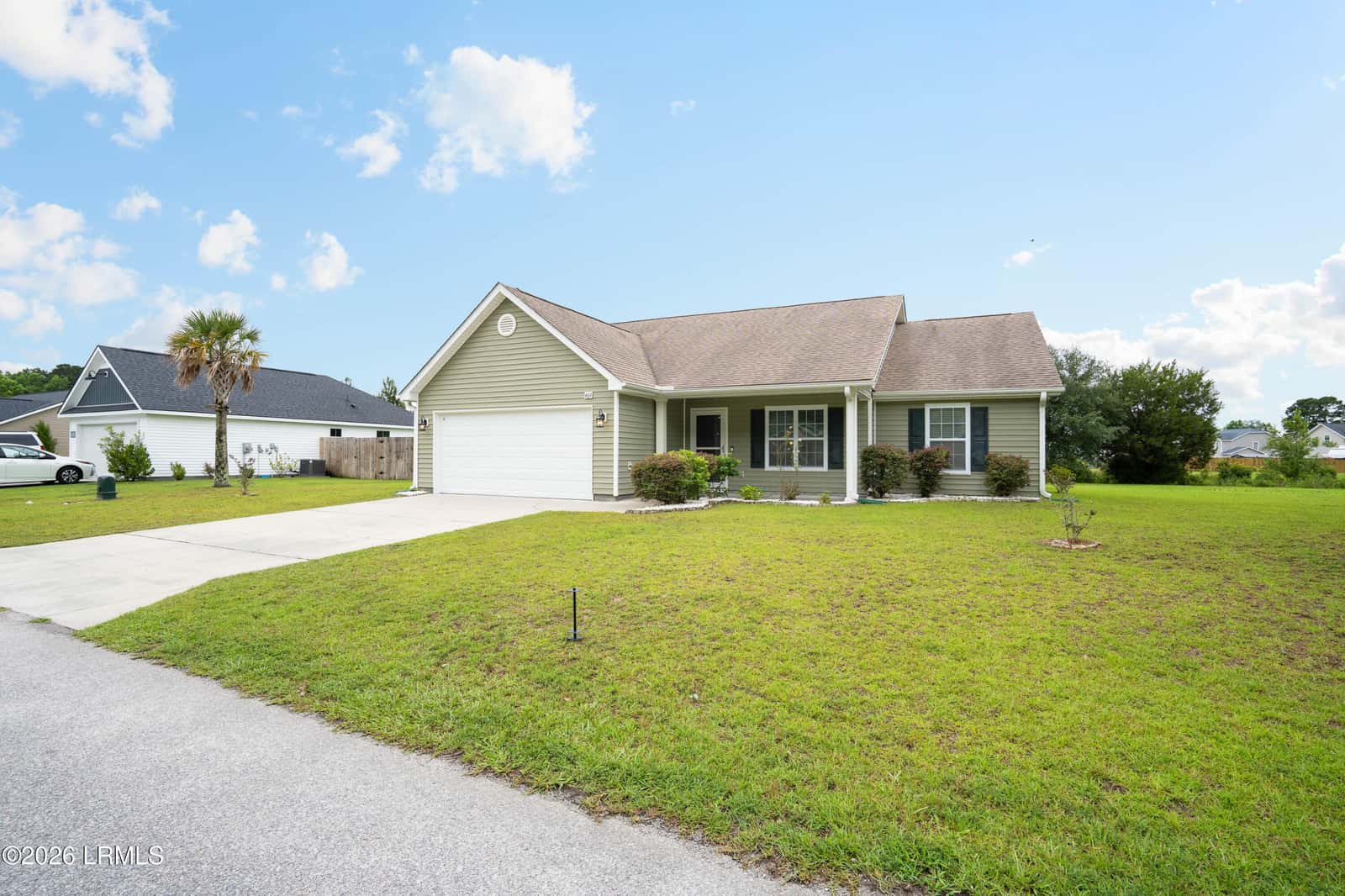 464 Ridgeland Lakes Drive, Ridgeland, SC 29936 — photo 2 of 41