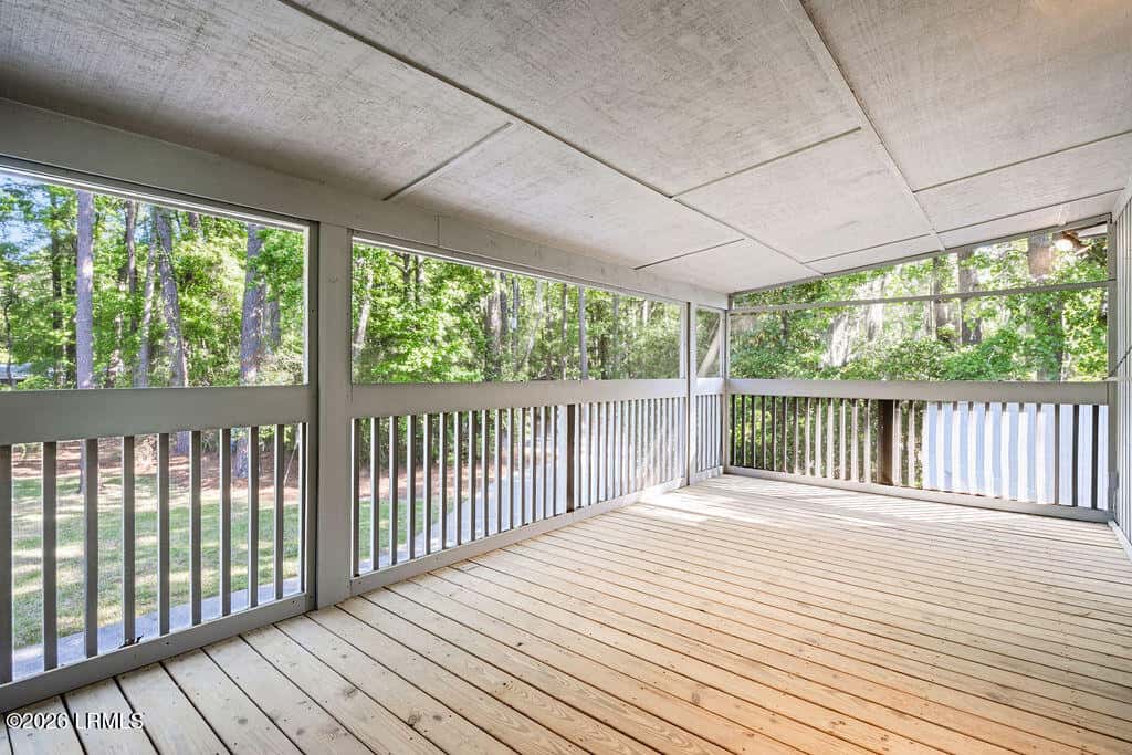 12 Pine Island Road, Bluffton, SC 29910 — photo 8 of 71