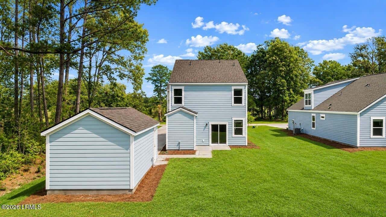 186 Castle Hill Drive, Yemassee, SC 29945 — photo 10 of 47