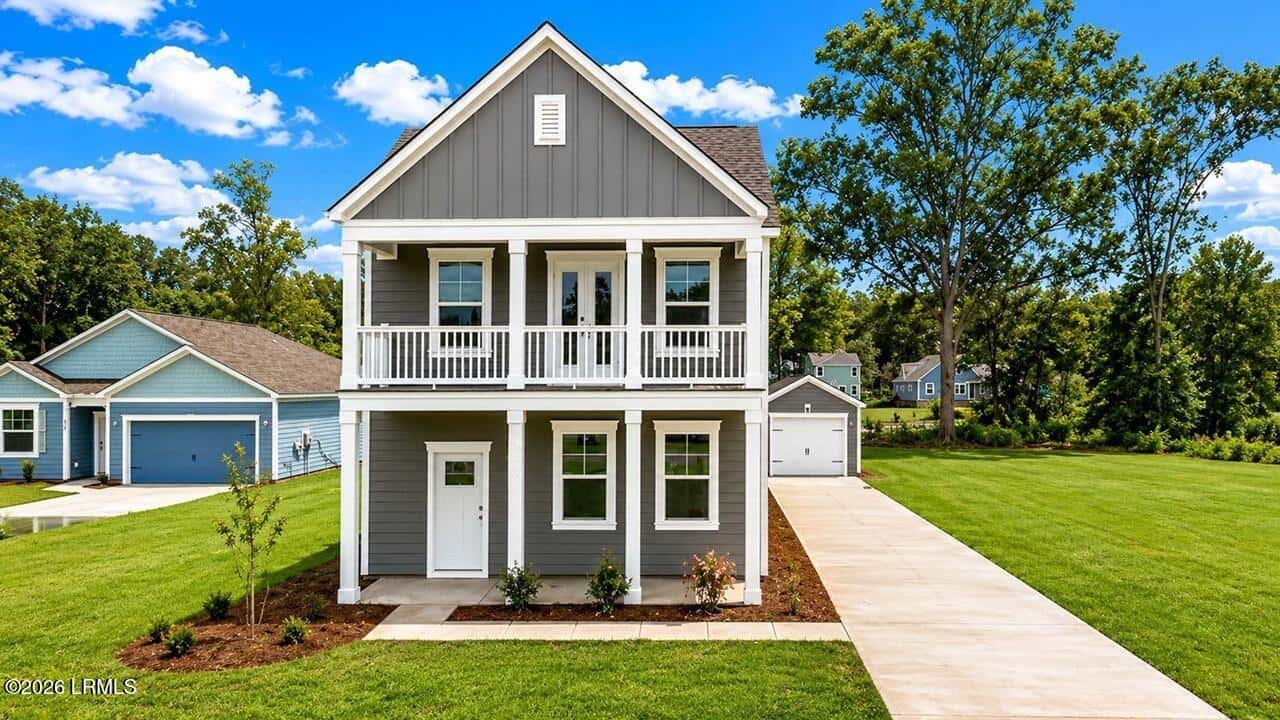 824 Castle Hill Drive, Yemassee, SC 29945 — photo 1 of 46